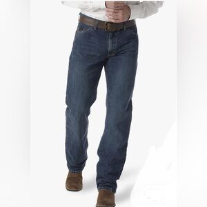 Wrangler Men's 20X 01 Competition Relaxed Fit Jean 38x36